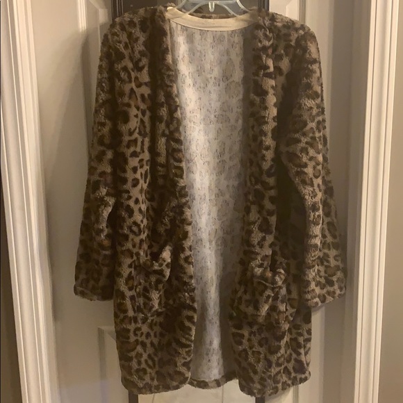 Leopard print jacket - Picture 1 of 3